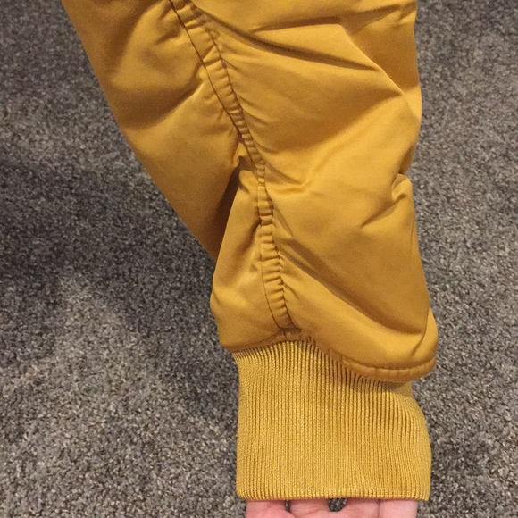 Bomber Jacket - Picture 6 of 9